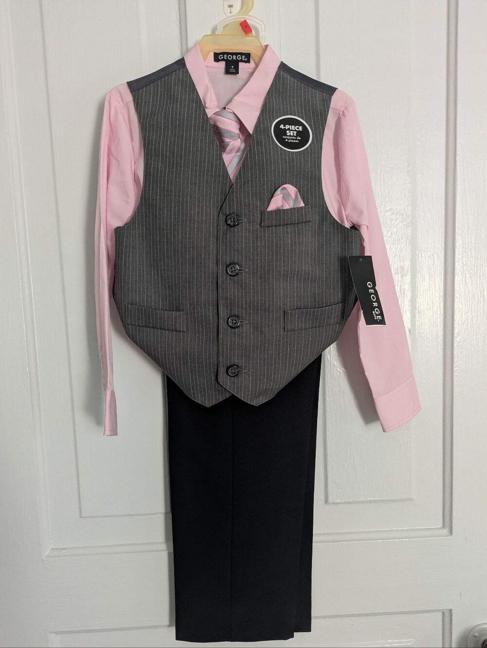 NWT Kid's Four Piece Suit Set, George Size 5, Gray Black Pink